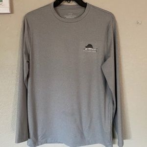 Men’s small vineyard vines long sleeve T-shirt